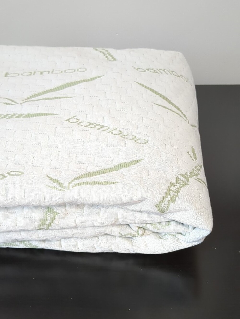 New Waterproof Mattress Protector